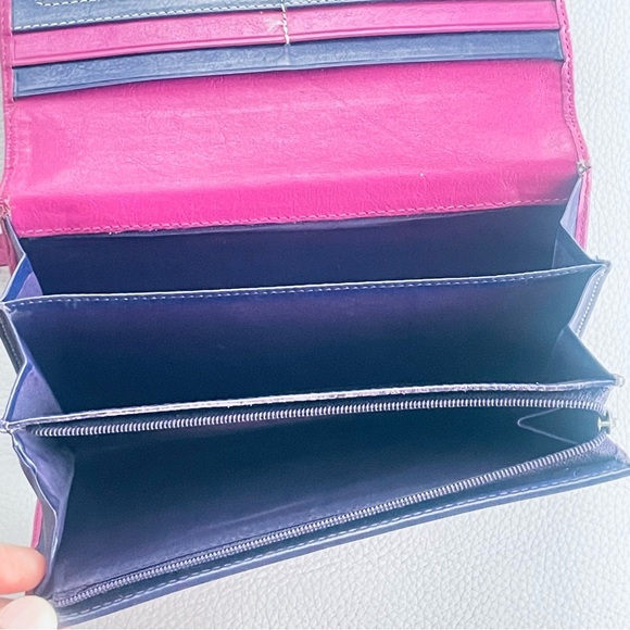 VISCONTI LEATHER MAIVE FUSCHIA PURPLE BIFOLD ZIPPED WALLET - Picture 10 of 16